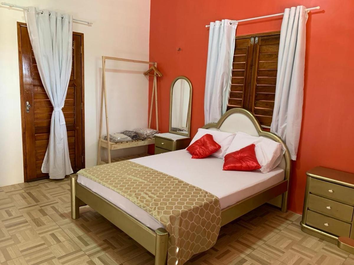 Happy Hostel E Pousada Паракуру Экстерьер фото